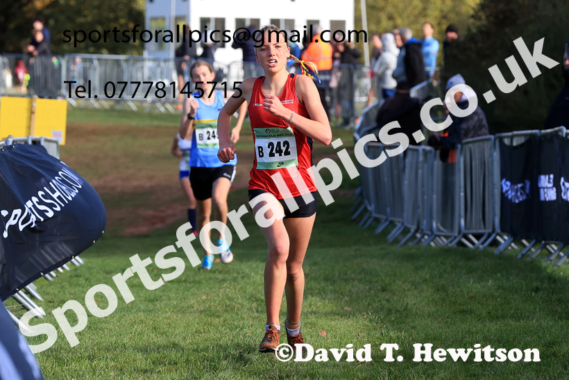 Junior Womens 2025 National Cross Country Relays, Berry Hill Park, Mansfield. Photo: David T. Hewitson/Sports for All Pics